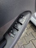 Daumennagel 14 - Mercedes-Benz E 200 CGI BE, AUTOMATIK, NAVI, BiXENON, PDC