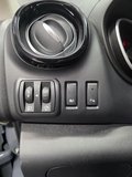 Daumennagel 15 - Renault Trafic Combi L2H1 3,0t Life, AUTOMATIK, 8 SITZE
