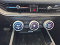 Daumennagel 25 - Skoda Superb Combi 2,0TDI DSG Navi/DCC/ACC/Kamera/Sitzhz. **