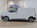 Daumennagel 2 - Opel Vivaro L2 2,0d 144PS Aut.Standhz/AHK/Winterp/Kamera  **