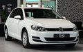 Daumennagel 1 - Volkswagen Golf VII Tdline BMT 4Motion| ALLRAD|PDC|SHZ|STHZ