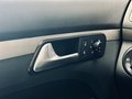 Daumennagel 19 - Volkswagen Touran United AUTOMATIK|2.HAND|NAVI|PDC|SHZ