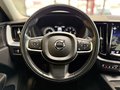 Daumennagel 14 - Volvo XC60 B4 Momentum Pro AWD XENIUM Mild-Hybrid
