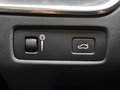Daumennagel 16 - Volvo XC60 B4 Momentum Pro AWD XENIUM Mild-Hybrid