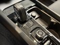 Daumennagel 28 - Volvo XC60 B4 Momentum Pro AWD XENIUM Mild-Hybrid