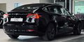 Daumennagel 7 - Tesla Model 3 Long Range Dual AWD AHK