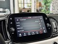 Daumennagel 19 - Fiat 500C DolceVita 1.0 Mild-Hybrid|Sonderlackierung Bicolore|
