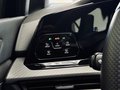 Daumennagel 39 - Volkswagen Golf VIII R 4Motion Performance-Paket |IQ-Light|Matrix|