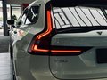 Daumennagel 19 - Volvo V90 Cross Country Pro AWD |LED|SHZ|AHK|Pano|B&W|21"|