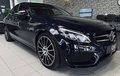 Daumennagel 8 - Mercedes-Benz C 250 CGI AMG Line BURMESTER|NIGHT|PANO|KAMERA