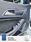 Daumennagel 11 - Mercedes-Benz CLA 180 AMG Line Panorama 2 Hand