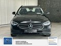 Daumennagel 2 - Mercedes-Benz E 300 de 1 Hand. nur 32900km.Avangarde