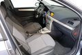 Daumennagel 12 - Opel Astra H Caravan Innovation 1.6 Aut. XEN GRA ALU