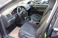 Daumennagel 8 - Volkswagen V Variant Comfortline 1.6 KLIMA PDC AHK GRA