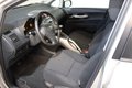 Daumennagel 13 - Toyota Auris Life 1.3 KLIMAAUT. 4S-REIFEN