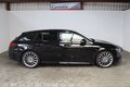 Daumennagel 6 - Mercedes-Benz CLA 200 Shooting Brake AMG-Paket LED PANO CAM