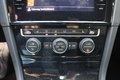 Daumennagel 7 - Volkswagen Golf VII Variant Highline DSG LED NAVI SHZ