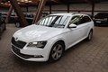 Daumennagel 1 - Skoda Superb Combi Ambition 1.4 TSI NAVI SMARTLINK ACC