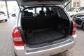 Daumennagel 5 - Hyundai TUCSON 2.0 CRDi VGT GLS Automatik LEDER SHZ AHK