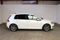 Daumennagel 6 - Volkswagen Golf VII Highline 1.4 TSI DSG XEN SHZ CAM AHK
