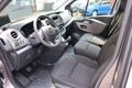 Daumennagel 9 - Renault Trafic Combi L2H1 2,9t Expression 9 Sitzer