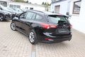Daumennagel 17 - Ford Focus Turnier 1,5 EcoBlue Cool & Connect NEU MODELL