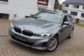 Daumennagel 17 - BMW 318 d Automatik Scheinwerfer LED=PANORAMADACH