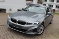Daumennagel 20 - BMW 318 d Automatik Scheinwerfer LED=PANORAMADACH