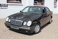 Daumennagel 21 - Mercedes-Benz E 240 AUT=Erst. 63.000KM=XENON=2.HAND=TOP ZUSTAND