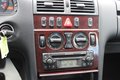 Daumennagel 2 - Mercedes-Benz E 240 AUT=Erst. 63.000KM=XENON=2.HAND=TOP ZUSTAND