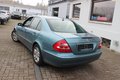 Daumennagel 19 - Mercedes-Benz E 240 Elegance AUT NAVI=e.HGSD=2.Hand=Sehr Gepflegt