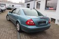 Daumennagel 20 - Mercedes-Benz E 240 Elegance AUT NAVI=e.HGSD=2.Hand=Sehr Gepflegt