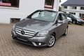 Daumennagel 12 - Mercedes-Benz B 180 CDI Panoramadach=Navigation=Allwetterreifen
