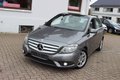Daumennagel 14 - Mercedes-Benz B 180 CDI Panoramadach=Navigation=Allwetterreifen