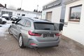 Daumennagel 17 - BMW 320 d xDrive Aut (Allrad) Scheinwerfer LED=NAVI=AHK