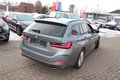 Daumennagel 19 - BMW 320 d xDrive Aut (Allrad) Scheinwerfer LED=NAVI=AHK
