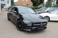 Daumennagel 27 - Mercedes-Benz CLA 250 Shooting Brake DCT AMG LINE PANORAMADACH=Night-Paket=MBUX