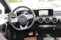 Daumennagel 39 - Mercedes-Benz CLA 250 Shooting Brake DCT AMG LINE PANORAMADACH=Night-Paket=MBUX