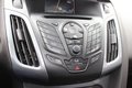 Daumennagel 8 - Ford Focus Titanium NAVI+XENON+LEDER+SCHIEBEDACH+PDC V+H