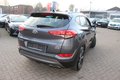 Daumennagel 23 - Hyundai TUCSON 2.0 CRDi Style 4WD AUT PANO=LEDER=NAVI=LED LEUCHTE