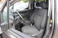 Daumennagel 6 - Opel Combo Life E  1.5 Diesel Edition Navi=KLIMA=
