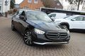 Daumennagel 24 - Mercedes-Benz E 300 de 4Matic Mod.2022. AVANTGARDE LED=AMBIENTE=LEDER=MBUX