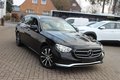 Daumennagel 26 - Mercedes-Benz E 300 de 4Matic Mod.2022. AVANTGARDE LED=AMBIENTE=LEDER=MBUX
