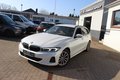 Daumennagel 25 - BMW 318 d Aut LEDER=NAVI=LED LEUCHTE=HeadUP=Harman Kardon