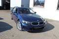 Daumennagel 17 - BMW 318 d Aut LEDER=NAVI=LED LEUCHTE=HeadUP=Harman Kardon