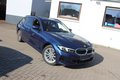 Daumennagel 19 - BMW 318 d Aut LEDER=NAVI=LED LEUCHTE=HeadUP=Harman Kardon