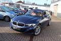 Daumennagel 27 - BMW 318 d Aut LEDER=NAVI=LED LEUCHTE=HeadUP=Harman Kardon