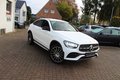 Daumennagel 31 - Mercedes-Benz GLC 300 e 4Matic Coupe AMG Line Night-Paket=Ambiente