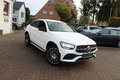 Daumennagel 33 - Mercedes-Benz GLC 300 e 4Matic Coupe AMG Line Night-Paket=Ambiente