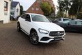 Daumennagel 34 - Mercedes-Benz GLC 300 e 4Matic Coupe AMG Line Night-Paket=Ambiente